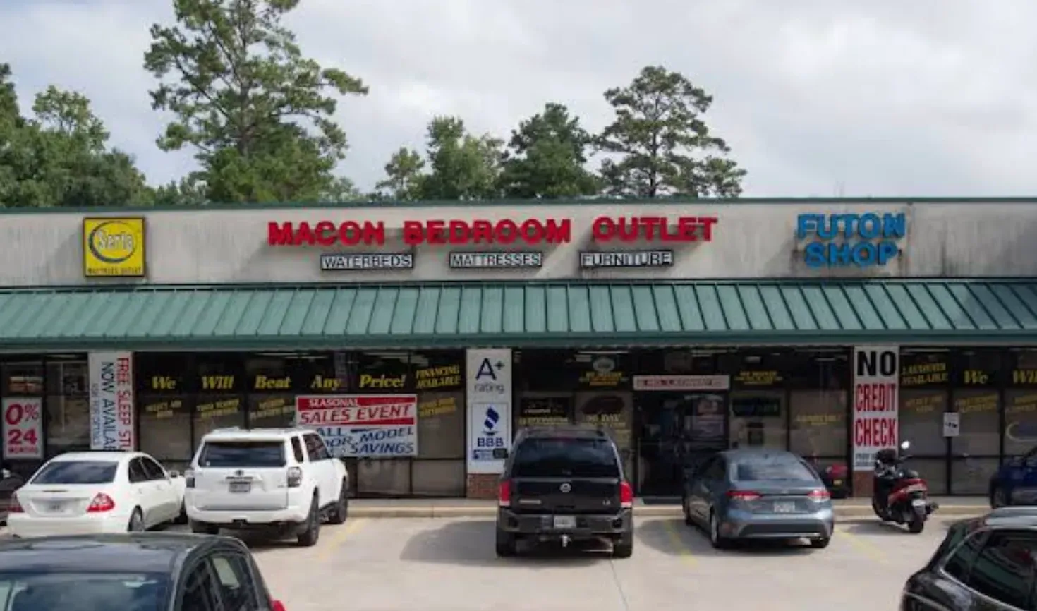 Macon Store - Mercer